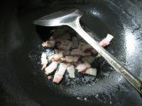 咸肉丝瓜煮粉丝的做法步骤2
