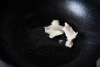 五花肉炖河豚鱼干的做法步骤5