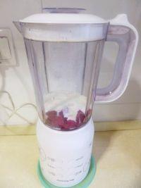 火龙果西米酸奶昔的做法步骤3