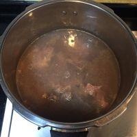 牛骨浓汤的做法步骤2